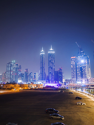 포토 JPG 해외이미지 여행 백그라운드 비즈니스 건축양식 하늘 호텔 휴가 미래 전등 주택 파노라마 풍경 사람없음 건물 반짝임 도시풍경 사무실 뷰티 탑 고층빌딩 도시 만 개울 재산 고급 도심 중앙 야간 저녁 큼 장면 포트 동쪽 스카이라인 그리스인 아랍에미리트 두바이 랜드마크 수평선 해외202310 해외포토 자연요소 서양인 건축물 건축 컨셉 중동 모션 숙소 조명 촬영기법 빌딩 금융 강 크기 방향 파일형식