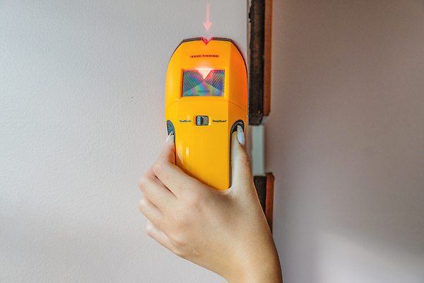 포토 JPG 해외이미지 손 산업 벽 사람없음 목재 금속 디지털 스크린 장비 에너지 기구 공구 천 파이프 전자 시멘트 철사 튜브 송곳 탐지 해외202310 해외포토 나무 재료 재질 신체부위 도구 직물 파일형식