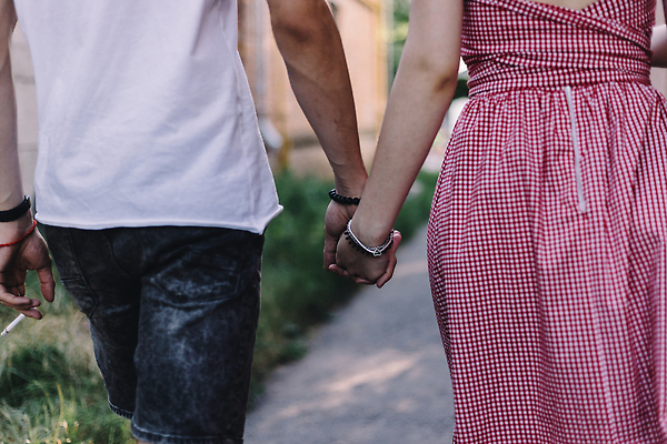 포토 JPG 해외이미지 백인 라이프스타일 커플 여자 남자 행복 여유 결혼 2 휴가 휴식 함께함 건강 관리 사랑 미소 사람 사람없음 야외 여름 일출 맑음 일몰 기쁨 회색 낭만 잡기 60대 은퇴 하와이 옛날 노화 해외202310 해외포토 서양인 계절 노년 감정 컬러 컨셉 관계 모션 날씨 표정 이벤트 생활 노을 미국 파일형식