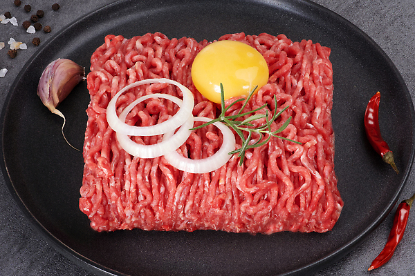 포토 JPG 해외이미지 접시 음식 백그라운드 재료 고추 탁자 양파 건강 마늘 육류 돼지고기 요리 사람없음 빨간색 주방 계란 검은색 어둠 회색 소고기 시골 신선 도자기 조미료 상품 자르기 향신료 묘사 준비 질감 날것 소금 위치 레시피 후추 노른자 양고기 로즈메리 다진 단백질 생식 영양분 핸드메이드 개조 해외202310 해외포토 식기 컬러 가구 채소 식재료 모션 알 허브 영양소 향미료 파일형식