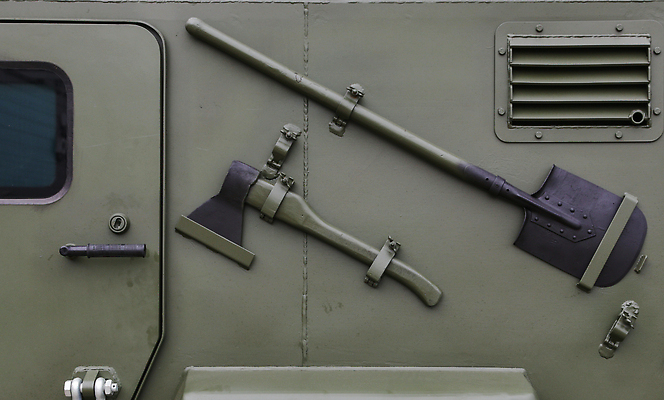 포토 JPG 해외이미지 산업 무기 백그라운드 창문 교통시설 자동차 안전 사람없음 초록색 문 금속 힘 기계 장비 과학기술 공구 보호 철 싸움 보안 탱크 육군 무거움 갑옷 그런지 대피 철강 치유 특별함 힘찬 해외202310 해외포토 육상교통 컬러 교통 컨셉 모션 재질 군대 기술 도구 무게 보호장비 시설 파일형식