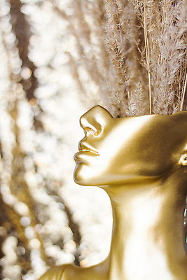 포토 JPG 해외이미지 백인 모델 라이프스타일 행복 얼굴 컨셉 패턴 일러스트 호텔 표면 미술 성인 타이포그라피 사람없음 장식 뷰티 숫자 머리 유행 꽃병 카펫 방 신선 황금 플랫 우아함 레이아웃 내추럴 다락방 해외202310 해외일러스트 서양인 문자 꽃 감정 무늬 숙소 문화예술 사람 생활 신체부위 파일형식