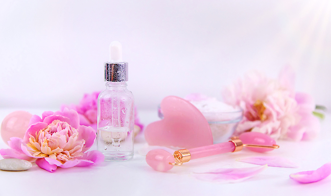 포토 JPG 해외이미지 꽃 분홍색 백그라운드 자연 사람없음 아웃포커스 뷰티 하트 신선 오일 내추럴 해외202310 해외포토 모양 식물 음식 컬러 촬영기법 화장품 생태계 파일형식