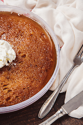 포토 JPG 해외이미지 전통 음식 빵 조각 백그라운드 디저트 요리 사람 사람없음 식사 기쁨 우유 흰색 중앙 달콤 먹기 크림 호두 시럽 푸딩 동쪽 라마단 셔벗 아랍어 페스츄리 개암 맛있는 튀르키예 해외202310 해외포토 열매 감정 아시아 컬러 모션 유제품 견과류 맛 방향 파일형식