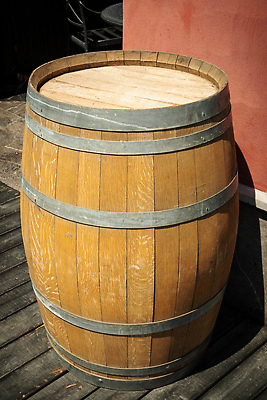 포토 JPG 해외이미지 외관 통 사람없음 목재 장식 화물 시골 컨테이너 오브젝트 복고 옛날 노화 해외202310 해외포토 나무 산업 컨셉 재료 운송업 파일형식