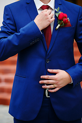 포토 JPG 해외이미지 남자 꽃 신랑 결혼 결혼식 한명 정장 상반신 성인 축하 반지 준비 성인남자한명만 해외202310 해외포토 식물 1 옷 컨셉 장신구 사람 이벤트 남자한명만 성인남자만 파일형식