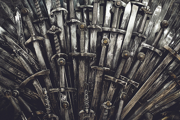 포토 JPG 해외이미지 계절 무기 얼굴 백그라운드 경비 사람없음 빨간색 빛 어둠 골동품 게임 흰색 칼날 중세 칼 검 중앙 보호 은색 왕 철 싸움 전쟁 날카로움 공상 영웅 병정 전사 명예 대각선 갑옷 단검 고립 철강 토너먼트 해외202310 해외포토 선 컬러 컨셉 모션 놀이 안전 신체부위 역사 보호장비 파일형식