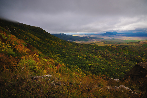 포토 JPG 해외이미지 여행 백그라운드 건축양식 자연 하늘 산 파노라마 풍경 사람없음 야외 초록색 여름 파란색 뷰티 여행객 마을 계곡 하이킹 가을 시골 정상 숲 언덕 알프스 랜드마크 절정 해외202310 해외포토 계절 건축 유럽 컬러 레저 촬영기법 사람 생태계 파일형식