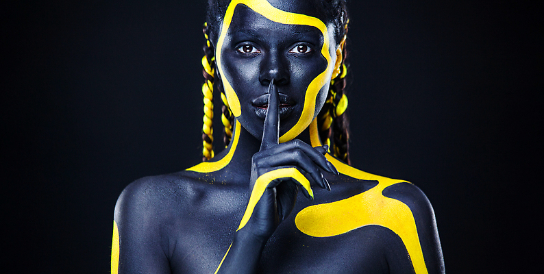 포토 JPG 해외이미지 모델 템플릿 디자인 배너 여자 포스터 얼굴 음악 백그라운드 신체 노래 추상 실내 미술 한명 사람 책 뷰티 노란색 파티 유행 검은색 페인트 덮개 춤 인쇄 앨범 클럽 만들기 트랙 격려 해외202310 해외포토 1 감정 컬러 무늬 모션 문화예술 이벤트 내부 신체부위 뚜껑 파일형식