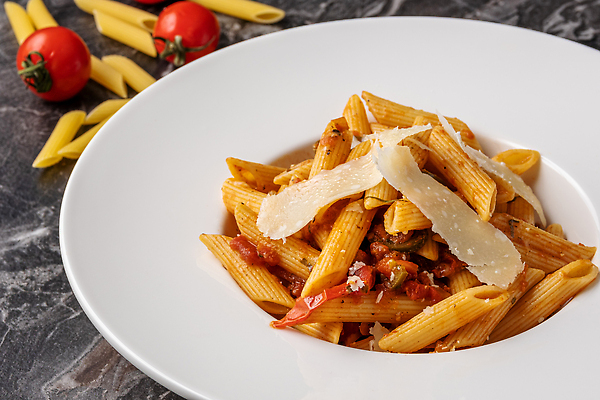 포토 JPG 해외이미지 전통 음식 백그라운드 다이어트 토마토 재료 고추 탁자 치즈 파스타 건강 마늘 스파게티 요리 사람없음 식사 저녁식사 이탈리아 시골 신선 프라이팬 플랫 낟알 밀 지중해 먹기 철 메뉴 유기농 레시피 후추 점심식사 마카로니 석판 채식주의자 펜네 맛있는 해외202310 해외포토 웰빙 유럽 바다 가구 채소 모션 주방용품 유제품 곡류 서양음식 향신료 채식 파스타면 파일형식