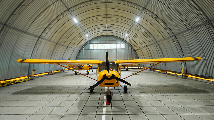 포토 JPG 해외이미지 스포츠 여행 날개 갈매기 조류 하늘 바람 비행기 풍경 취미 사람없음 노란색 자유 화물 비행 칼날 헬리콥터 공항 파일럿 항공 출발 프로펠러 제트기 엔진 기어 격납고 곡예비행 글라이더 대패 착륙 해외202310 해외포토 자연요소 동물 직업 컬러 컨셉 항공교통 교통시설 날씨 대중교통 운송업 파일형식