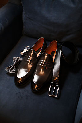 포토 JPG 해외이미지 디자인 옷 남자 꽃 나비 신랑 결혼 백그라운드 신발 꽃무늬 비즈니스 결혼식 나비넥타이 넥타이 프레임 사랑 정장 이벤트 사람없음 세트 갈색 유행 검은색 고양이 방 수확 벨트 축하 비즈니스맨 클래식 우아함 가죽 향수 오브젝트 질감 복고 정중 특별함 스타일 해외202310 해외포토 식물 잡화 감정 컬러 곤충 컨셉 무늬 농업 포유류 사람 반려동물 화장품 직장인 파일형식