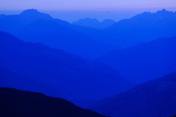 포토 JPG 해외이미지 계절 유럽 겨울 자연 추상 휴가 스키 산 풍경 사람없음 야외 얼음 추위 프랑스 흰색 암초 샤모니 절정 해외202310 해외포토 자연요소 나라 컬러 무늬 겨울스포츠 생태계 파일형식