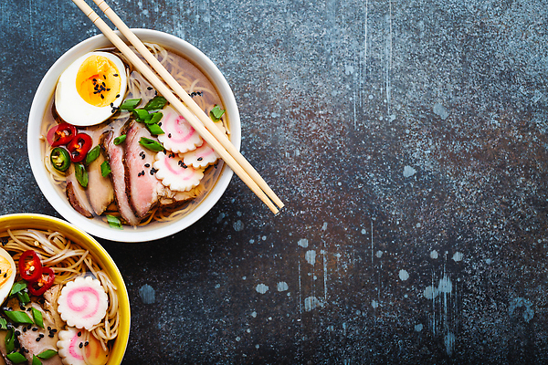 포토 JPG 해외이미지 그릇 백그라운드 젓가락 사람없음 계란 라멘 차슈 해외포토 식기 수저 돼지고기 알 면류 일본음식 파일형식