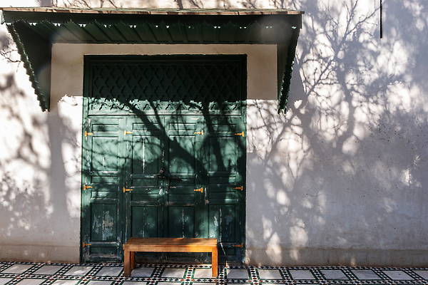 포토 JPG 해외이미지 전통 남자 문화 모래 여행 오렌지 아프리카 하늘 동화 사람 동양인 인종 풍경 사람없음 야외 건물 가로 야자수 여행객 황혼 일몰 사막 탐험 도시 시장 중앙 군중 이슬람교 모스크 낙타 타운 모로코 랜드마크 메디나 아랍어 선두 해외202310 해외포토 나무 건축물 나라 종교 과일 포유류 노을 파일형식