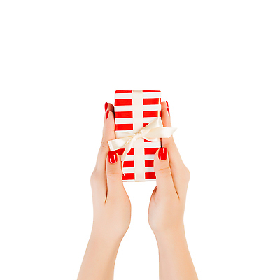 포토 JPG 해외이미지 손 여자 리본 종이 백그라운드 크리스마스 포장 탁자 휴가 새해 발렌타인데이 선물 사람 사람없음 가로 빨간색 상자 우주 놀람 줄무늬 흰색 축하 잡기 생일 황금 정상 자르기 오브젝트 활 싱글 주기 유기농 패키지 보여주기 추수감사절 DIY 고립 포장소품 어머니의날 비어있는 해외202310 해외포토 웰빙 기념일 감정 기독교 컬러 가구 컨셉 무늬 모션 데이이벤트 표정 취미 신체부위 미국문화 포장재료 파일형식