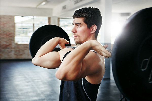 포토 JPG 해외이미지 남자 근육 한명 들기 상반신 성인 옆모습 운동 헬스장 자신감 역기 성인남자한명만 해외202310 해외포토 1 감정 뷰포인트 모션 건강 사람 헬스 남자한명만 성인남자만 파일형식