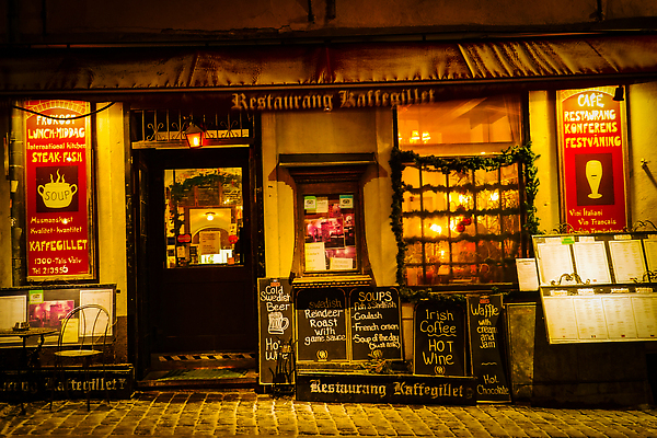 포토 JPG 해외이미지 유럽 크리스마스 창문 북유럽 스웨덴 사람없음 장식 상점 진열장 쇼 구시가지 스톡홀름 해외202310 해외포토 기념일 나라 파일형식