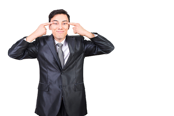 포토 JPG 해외이미지 모양 모델 외관 응시 남자 문화 얼굴 포즈 부분 상상 한명 동양인 정장 가로 중국 터치 표현 고급 집중 흰배경 신분 긍정 쇼 팔 고립 시범 전국 카피스페이스 해외202310 해외포토 1 시선 옷 아시아 백그라운드 컨셉 사람 인종 신체부위 공백 흰색 파일형식