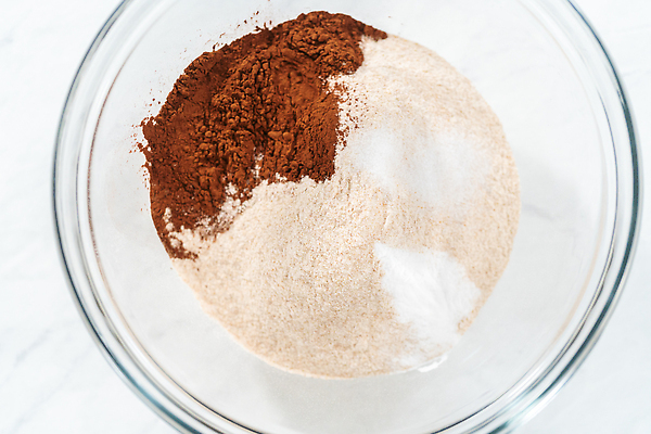 포토 JPG 해외이미지 음식 디저트 사탕 요리 사람없음 쿠키 초콜릿 사발 달콤 굽기 준비 만들기 섞기 페스츄리 해외202310 해외포토 빵 모션 사기그릇 맛 구이 파일형식