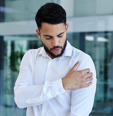 포토 JPG 해외이미지 서양인 남자 스트레스 한명 상반신 성인 앞모습 사무실 고통 업무 비즈니스맨 성인남자한명만 해외202310 해외포토 외국인 1 감정 뷰포인트 비즈니스 사람 작업 직장인 남자한명만 성인남자만 파일형식