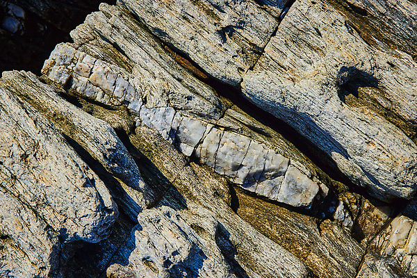 포토 JPG 해외이미지 나무 공원 벽 파도 여행 패턴 하늘 산 풍경 사람없음 야외 물 여름 강 골짜기 절벽 바위 동굴 숲 언덕 질감 암초 대서양 정맥 내추럴 화강암 막 해외202310 해외포토 자연요소 식물 계절 공공시설 바다 무늬 자연 암석 돌_바위 혈관 파일형식