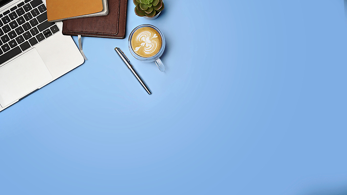 포토 JPG 해외이미지 사람없음 컵 노트북 하이앵글 사무실 볼펜 다이어리 오브젝트 파란배경 라떼 카피스페이스 해외202310 해외포토 식기 커피 뷰포인트 백그라운드 비즈니스 파란색 전자제품 펜 사무용품 공백 파일형식
