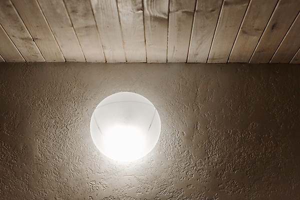 포토 JPG 해외이미지 라이프스타일 디자인 벽 백그라운드 컨셉 거실 건축양식 휴식 새로움 아파트 주택 아이디어 실내 사람없음 내부 목재 장식 빛 유행 우주 방 수확 흰색 램프 재산 플랫 고급 우아함 복고 심플 리빙 스타일 미니멀리스트 안락 비어있는 해외202310 해외포토 나무 건축 컬러 농업 재료 조명 건물 생활 금융 파일형식