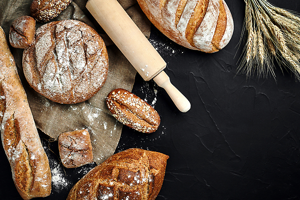포토 JPG 해외이미지 빵 사람없음 여러개 밀 제빵 밀대 핸드메이드 카피스페이스 해외202310 해외포토 음식 다수 주방용품 곡류 제과제빵 공백 파일형식