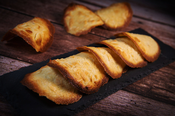 포토 JPG 해외이미지 전통 음식 컬러 조각 다이어트 지붕 디저트 건조 요리 사람없음 바구니 쿠키 케이크 저녁식사 빵집 프랑스 신선 달콤 맛 아침식사 설탕 밀 굽기 타일 아로마 밀가루 아몬드 프랑스어 고립 스페인어 페스츄리 핸드메이드 맛있는 해외202310 해외포토 문자 유럽 빵 컨셉 곡류 건강 상점 식사 견과류 가루 구이 파일형식