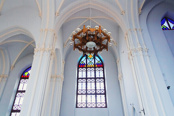 포토 JPG 해외이미지 전통 커플 기독교 종교 결혼 건축양식 왕관 사람없음 장식 빛 뷰티 교회 성경 기도 황금 성직자 신성 신앙심 옛날 제단 해외202310 해외포토 건축 종교용품 관계 종교건축 이벤트 건물 파일형식