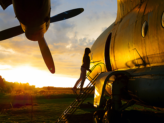 포토 JPG 해외이미지 산업 별 스포츠 날개 사다리 교통시설 한명 빛 글로벌 일출 힘 전시 수확 골동품 보호 발사 충돌 은퇴 전시회 속도 복고 군용 싸움 전쟁 패배 제트기 시스템 육군 기어 한조각 공학 고립 구식 그런지 대패 재앙 지원 해외202310 해외포토 자연요소 1 교육 교통 컨셉 농업 모션 비행기 군대 사람 노을 도구 시설 파일형식