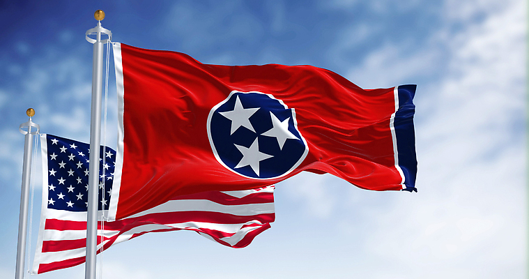 포토 JPG 해외이미지 디자인 배너 별 물결 여행 바람 휴가 사람없음 야외 가로 빨간색 파란색 미국 줄무늬 자유 흰색 깃발 직물 성조기 국기 민주주의 심볼 사인 신분 깃대 커뮤니티 미국문화 봉 애국심 독립 정부 정치 카피스페이스 해외202310 해외포토 자연요소 컬러 컨셉 북아메리카 무늬 날씨 공백 서양문화 파일형식