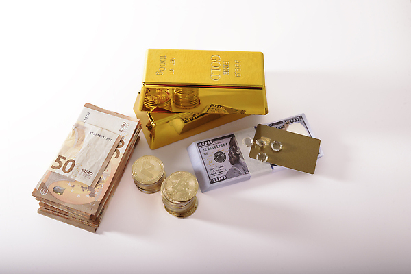 포토 JPG 해외이미지 백그라운드 컨셉 돈 비즈니스 성공 안전 사람없음 금융 경제 상자 쌓기 금속 동전 블록 저축 성장 시장 재산 황금 주식 오브젝트 투자 이익 보물 대출 경영 수도권 예산 자금 해외202310 해외포토 모션 재질 지역 파일형식