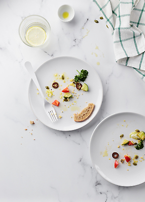 포토 JPG 해외이미지 접시 음식 다이어트 토마토 채소 밥 파슬리 건강 육류 요리 사람없음 빨간색 초록색 식당 계란 식사 저녁식사 샐러드 흰색 신선 사발 맛 수프 상추 해산물 크림 점심식사 채식주의자 맛있는 해외202310 해외포토 식기 컬러 컨셉 식재료 상점 알 사기그릇 채식 파일형식