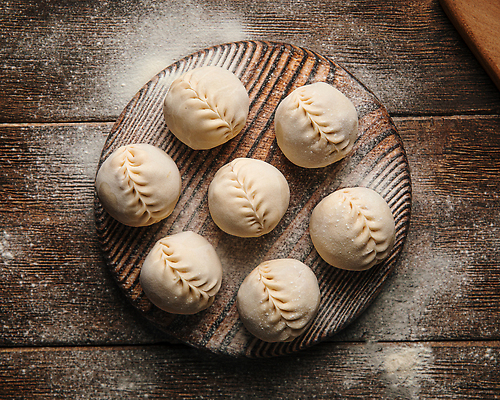 포토 JPG 해외이미지 전통 접시 음식 부분 탁자 육류 요리 동양인 사람없음 주방 식사 저녁식사 맛 상품 밀가루 점심식사 폭식 전국 페스츄리 맛있는 나무배경 해외202310 해외포토 식기 빵 가구 백그라운드 컨셉 식재료 인종 가루 파일형식