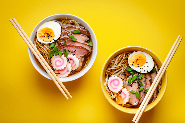 포토 JPG 해외이미지 그릇 백그라운드 젓가락 사람없음 계란 라멘 차슈 해외포토 식기 수저 돼지고기 알 면류 일본음식 파일형식