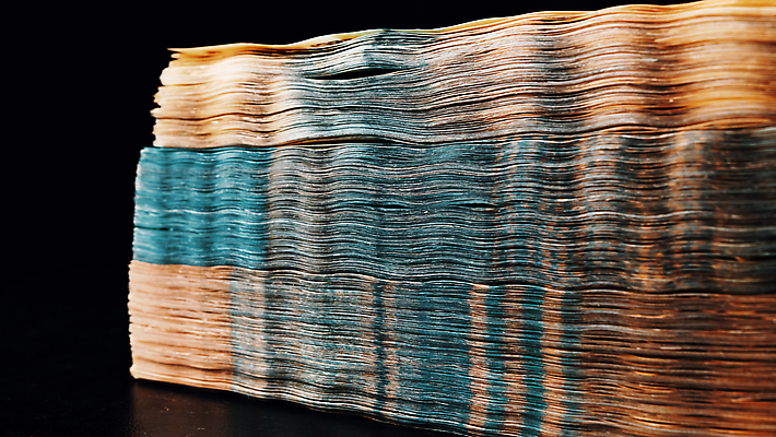 포토 JPG 해외이미지 지폐 돈 사람없음 금융 재산 가치 루마니아 계산서 해외202310 해외포토 유럽 경제 파일형식