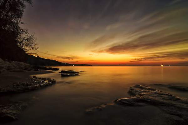 포토 JPG 해외이미지 모래 파도 바다 컬러 여행 백그라운드 자연 하늘 아침 사람없음 야외 물 컬러풀 뷰티 반사 평화 일출 고요 황혼 일몰 놀람 새벽 활발 저녁 수집 암초 수평선 해외202310 해외포토 주간 자연요소 감정 컨셉 표정 노을 야간 생태계 파일형식