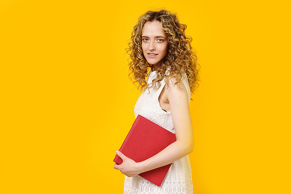 포토 JPG 해외이미지 학생 교육 감정 손가락 학교 응원 상상 성공 휴식 기념 갈색머리 실내 한명 서기 미소 웃음 사람 손짓 책 학습 청춘 독서 귀여움 교사 기쁨 시험 표현 도움 자신감 기자 도서관 흥분 대학교 긍정 문학 모음 지능 해외202310 해외포토 직업 1 헤어스타일 손 컨셉 모션 표정 내부 파일형식