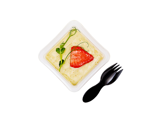 포토 JPG 해외이미지 음식 조각 포크 재료 딸기 디저트 사람없음 장식 과자 우유 흰색 신선 달콤 맛 아침식사 혼합 크림 푸딩 고립 섞기 커스터드 핸드메이드 맛있는 해외202310 해외포토 식기 컬러 컨셉 과일 유제품 식사 파일형식