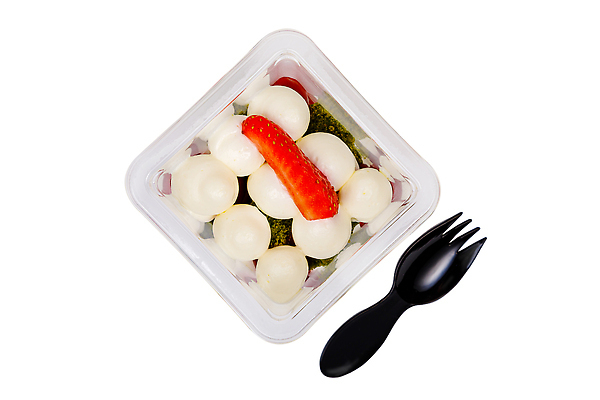 포토 JPG 해외이미지 음식 조각 포크 재료 딸기 디저트 사람없음 장식 과자 우유 흰색 신선 달콤 맛 아침식사 혼합 크림 시금치 푸딩 고립 섞기 커스터드 핸드메이드 맛있는 해외202310 해외포토 식기 컬러 컨셉 채소 과일 유제품 식사 파일형식