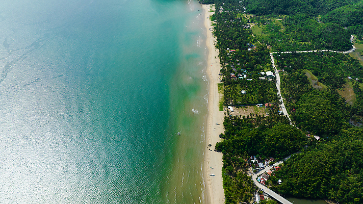 포토 JPG 해외이미지 아시아 파도 바다 섬 여행 자연 휴가 휴식 사람없음 야외 물 하이앵글 모래사장 야자수 뷰티 맑음 만 서핑 열대우림 휴양지 장면 석호 항공촬영 조감도 터키석 파라다이스 해외202310 해외포토 자연요소 나무 나라 뷰포인트 컨셉 날씨 장소 수상스포츠 숲 보석 생태계 파일형식