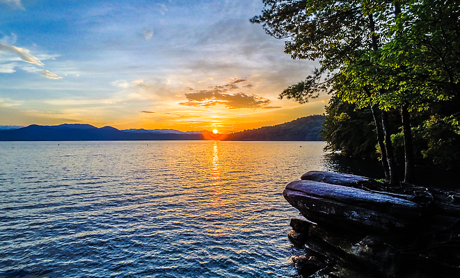 포토 JPG 해외이미지 구름 공원 호수 여행 포크 자연 아침 산 파노라마 풍경 사람없음 야외 물 파란색 태양 뷰티 반사 일출 골짜기 일몰 캠핑 하이킹 연기 숲 땅 언덕 산등성이 남쪽 넘어짐 사방 해외202310 해외포토 주간 자연요소 식기 공공시설 컬러 모션 레저 촬영기법 노을 방향 생태계 파일형식