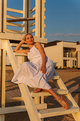 포토 JPG 해외이미지 모델 모래 바다 상징 여행 백그라운드 의자 하늘 휴가 경비 안전 두명 목재 물 파란색 태양 일출 탑 수영 일몰 긴급 깃발 관찰 절약 서핑 구출 역 호주 보호 오두막 손목시계 보안 안전요원 제어 파라다이스 해외202310 해외포토 자연요소 나무 건축물 시계 컬러 가구 컨셉 재료 장신구 교통시설 모션 사람 노을 수상스포츠 도움 오세아니아 파일형식