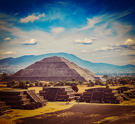포토 JPG 해외이미지 건축양식 산 멕시코 사람없음 태양 여행객 계단 수확 달 도시 사찰 원주민 큼 땅 폐허 복고 피라미드 신성 단계 랜드마크 아즈텍 옛날 파멸 힙스터 해외202310 해외포토 자연요소 건축물 패션 건축 컨셉 북아메리카 농업 종교건축 사람 아프리카인 크기 파일형식 소멸