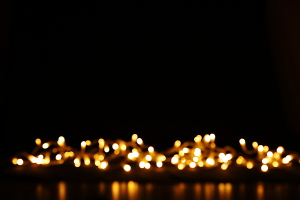 포토 JPG 해외이미지 템플릿 편집 디자인 백그라운드 크리스마스 겨울 휴가 전등 새해 프레임 사람없음 장식 빛 우주 검은색 축제 축하 신용카드 레이아웃 보케 구성 무료 목업 카피스페이스 국경 해외202310 해외포토 계절 기념일 컬러 컨셉 조명 금융 공백 파일형식