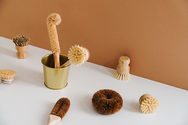 포토 JPG 해외이미지 사람없음 재활용 붓 오브젝트 수세미 청소용솔 친환경제품 제로웨이스트 해외202310 해외포토 그린캠페인 청소도구 사회이슈 친환경 파일형식