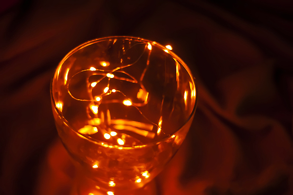 포토 JPG 해외이미지 디자인 계절 행복 줄 컬러 백그라운드 크리스마스 겨울 추상 휴가 새로움 기념 선물 이벤트 사람없음 장식 빛 컬러풀 뷰티 노란색 파티 우주 축제 화환 활발 축하 인사 신용카드 황금 야간 소프트포커스 연도 질감 보케 마법 광 블러 엘리먼트 국경 해외202310 해외포토 자연요소 기념일 꽃 감정 컨셉 무늬 촬영기법 금융 예절 파일형식