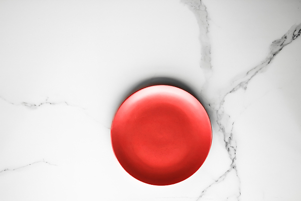 포토 JPG 해외이미지 그릇 사람없음 빨간색 화려 플랫 오브젝트 대리석 해외202310 해외포토 식기 컬러 컨셉 재료 파일형식